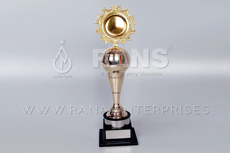 Trophies Momentous - 002