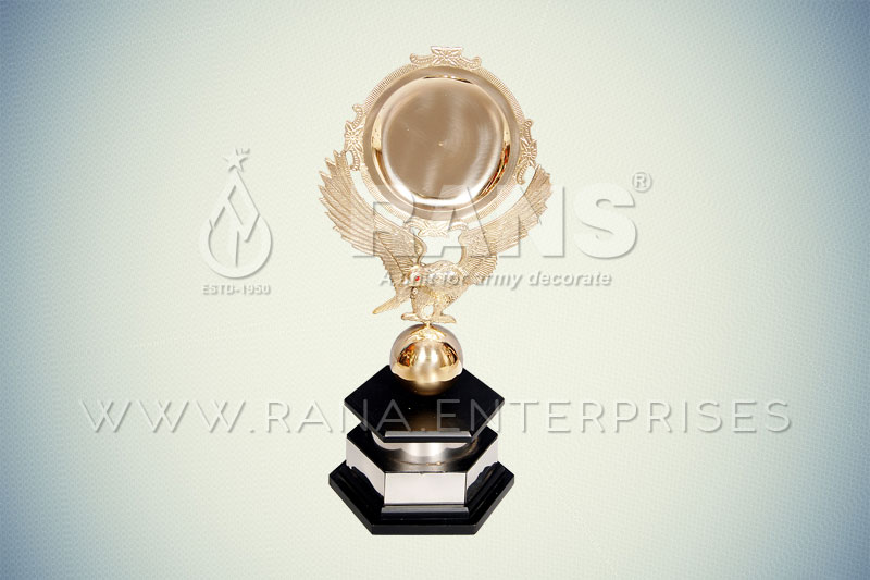 Trophies Momentous - 005